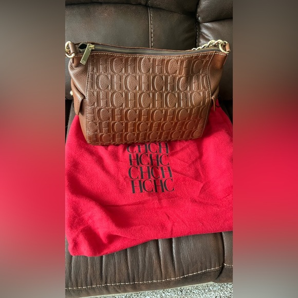 Carolina Herrera hand bag camel color, like new, camel color - Picture 7 of 7